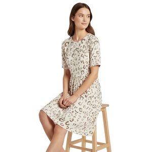 BCBGMAXAZRIA Karia Leopard Print Midi Dress Tagged XXS Fits Medium Neutral